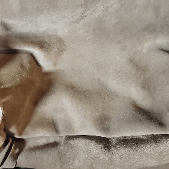 JJ Winters Kellie Tan Fringe Slouchy Leather Suede Shoulder Bag - Picture 3 of 17